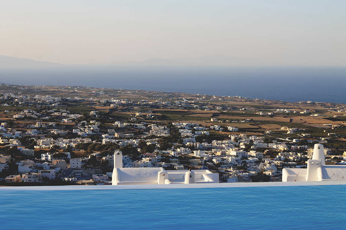 Style at 30 Fashion Travel Blog Voreina Gallery Suites Santorini Greece Hotel Review 12