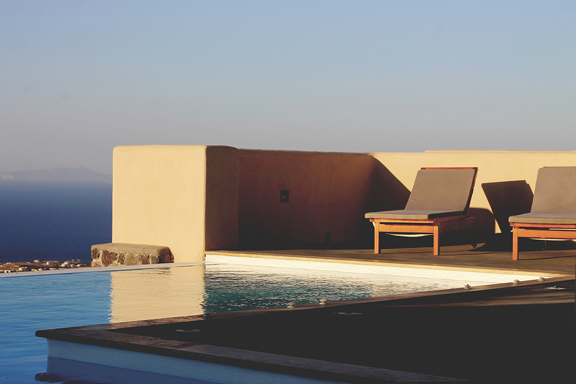Style at 30 Fashion Travel Blog Voreina Gallery Suites Santorini Greece Hotel Review 13