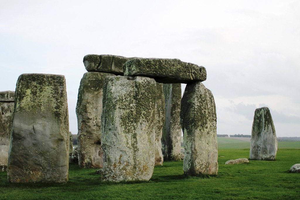 Visit Stonehenge UK England United Kingdom Travel Blog Styleat30 Fashion Blog Tour 03