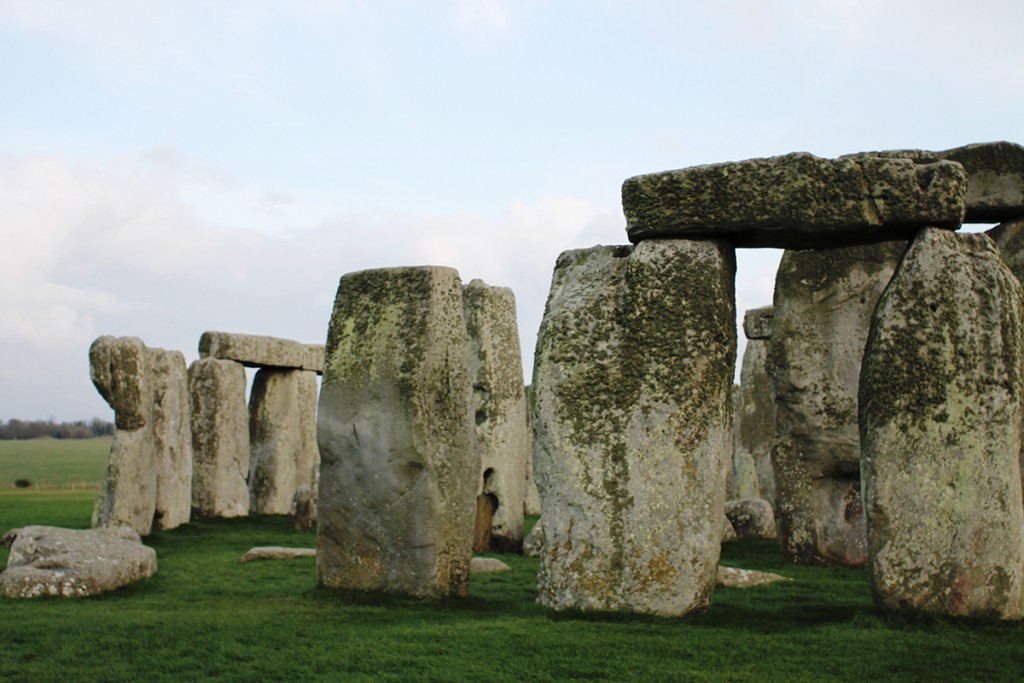 Visit Stonehenge UK England United Kingdom Travel Blog Styleat30 Fashion Blog Tour 04