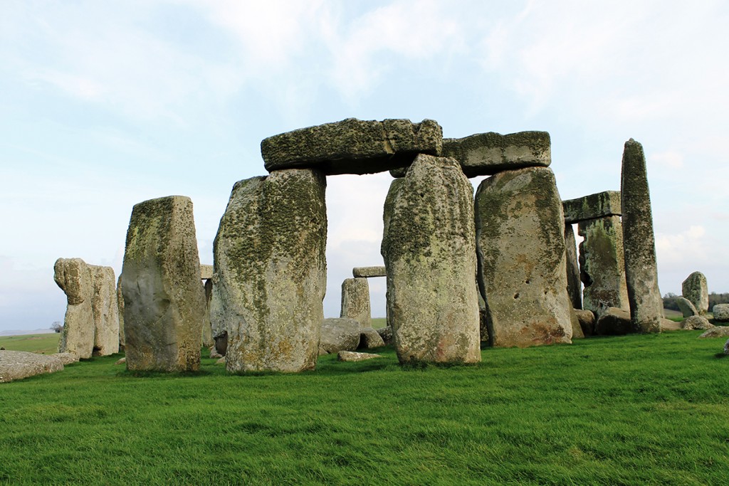 Visit Stonehenge UK England United Kingdom Travel Blog Styleat30 Fashion Blog Tour 05