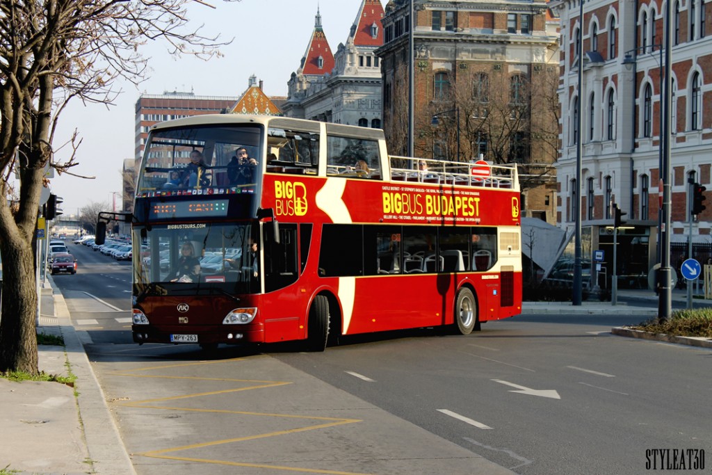 STYLEAT30 Fashion + Travel Blog | Budapest Hop On Hop Off Bus | Big Bus Tours | Hungary 01