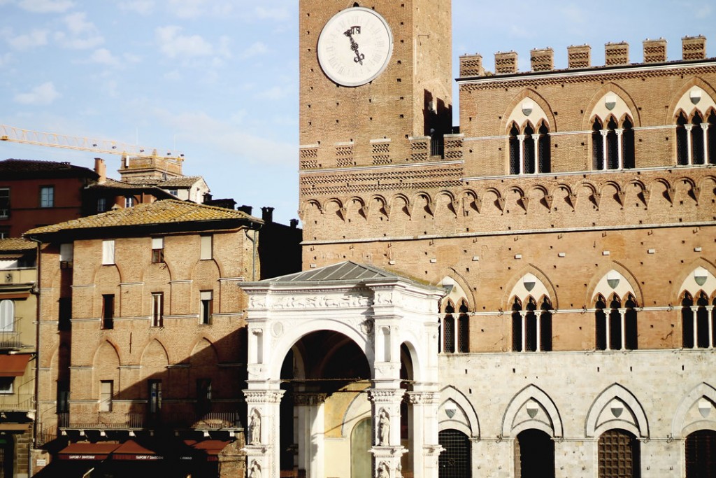 Siena - Tuscany - Discover Italy - Styleat30 Travel + Fashion Blog 19