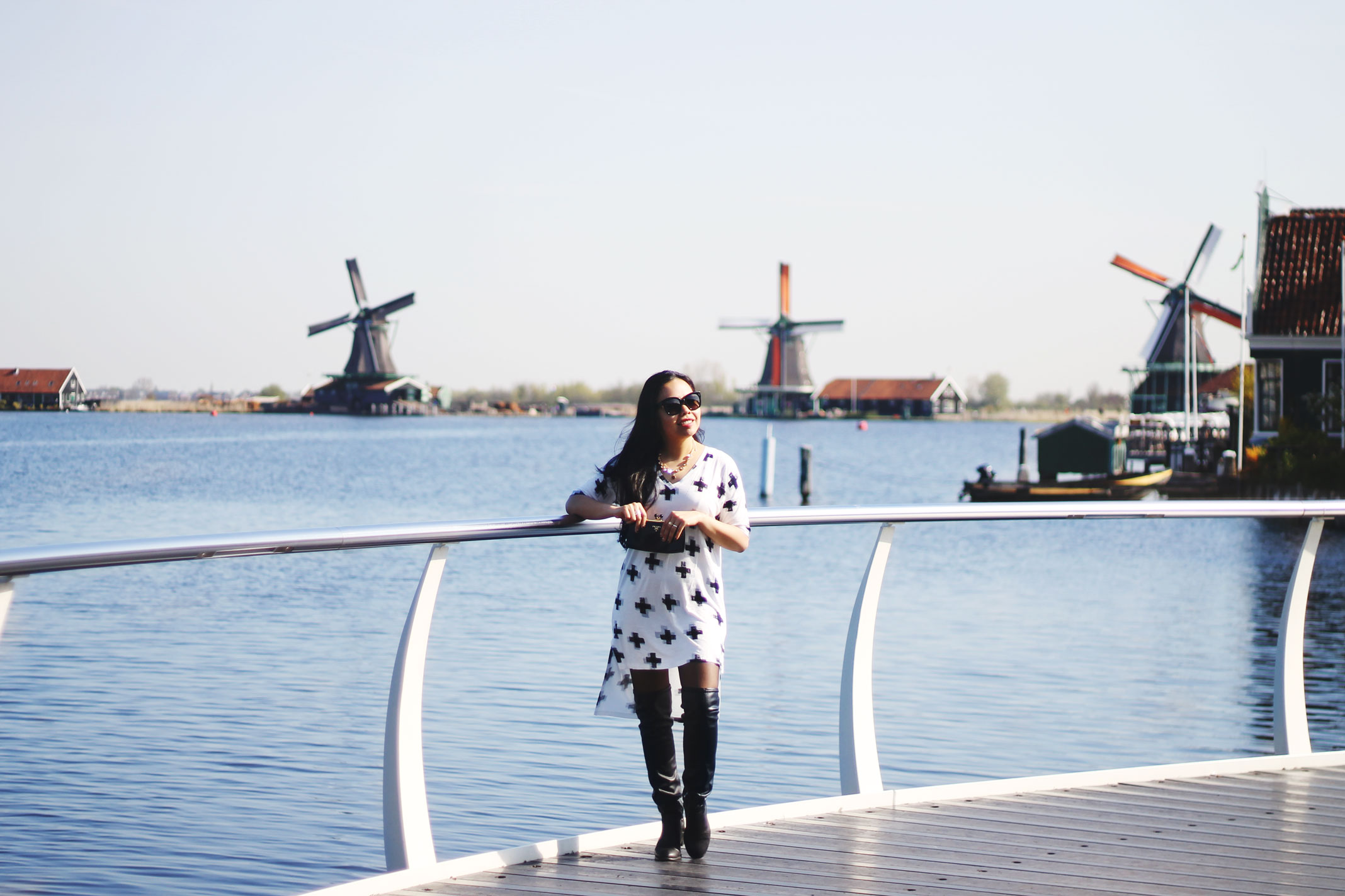 STYLEAT30 - Travel + Fashion Blog - Zaanse Schans - Amsterdam Windmills, Crafts and Museums - Tour Amsterdam - Windmill - Holland - 11