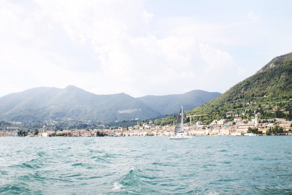 Lake Garda Italy Travel Holidays - Best Travel Blog Sites - Garda Lake - Travel to Italy - 04