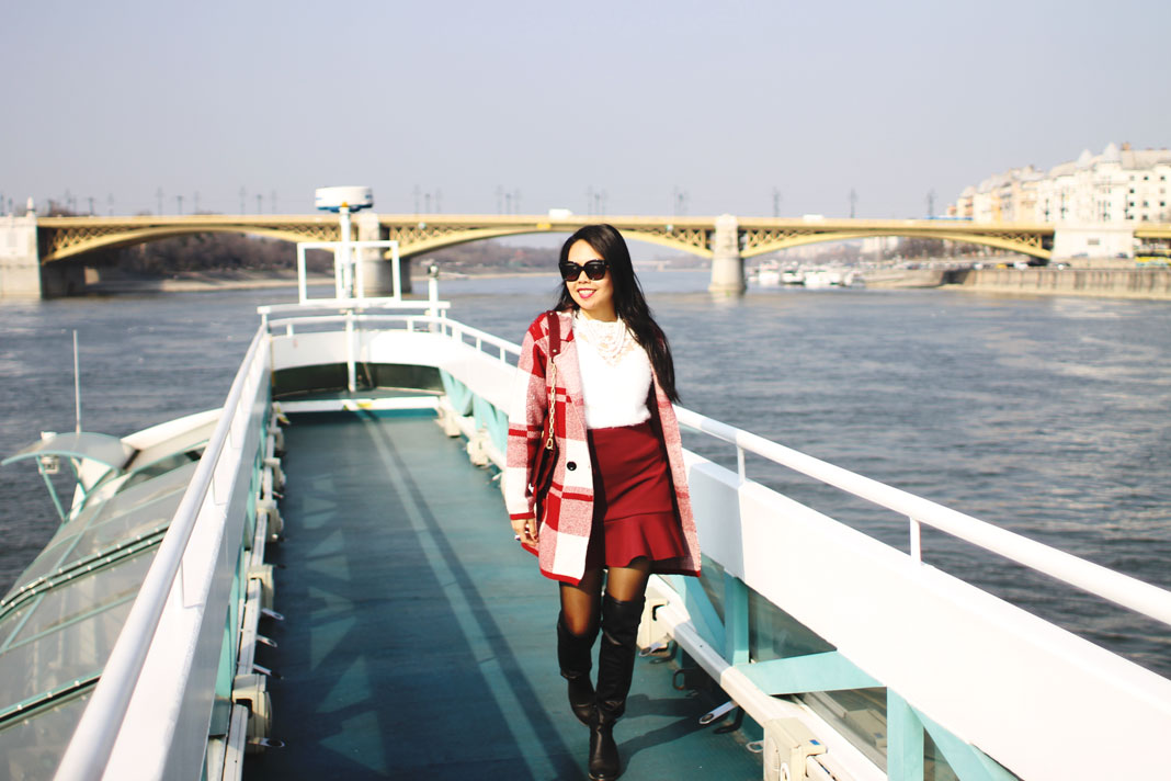 Styleat30 Fashion + Travel Blog - Legenda Sightseeing Boats Budapest - 11