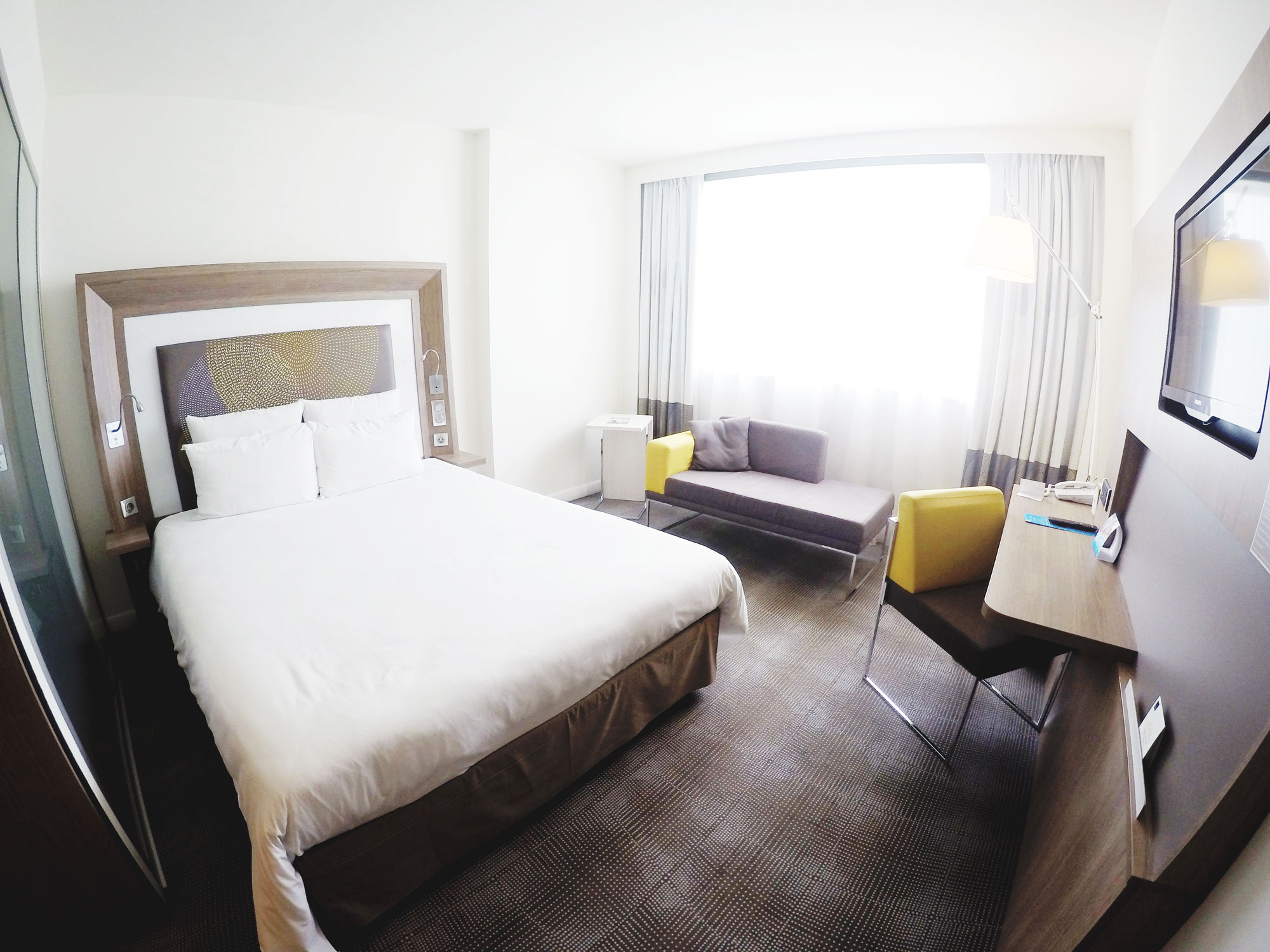 Sofia, Bulgaria Hotel - Novotel Sofia - Hotel Review 01